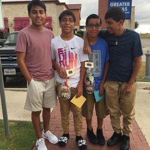 Meet your Posher, Monica